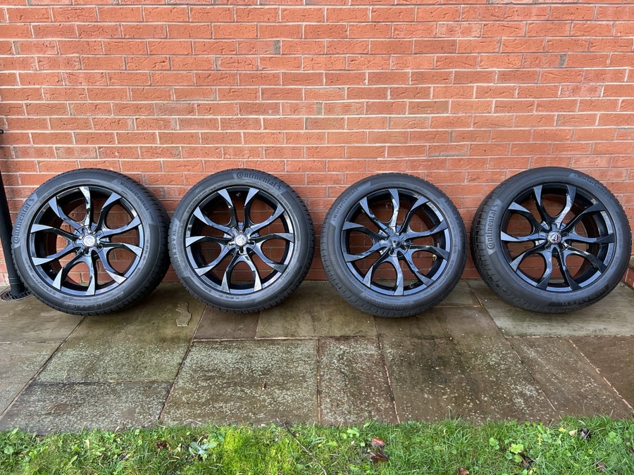 Continental Tyres and Wolfrace Assasin wheels